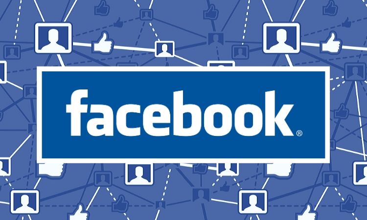 Facebook планирует изменить название компании